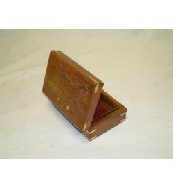 Box carved/brass Inlay (halves)