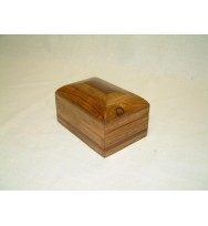 Box 6x4 with contrast Redwood Inlay