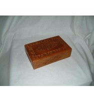 Box w/intricate border/panel carving