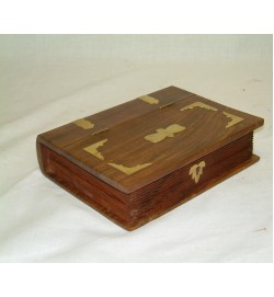 Book Box with brass center (S)