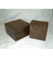 S/2 Crazy Paving Cutwork Box