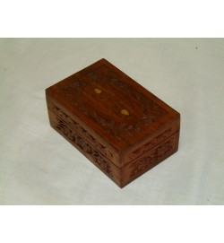 Box Carved (Oil) 6x4x2.75"